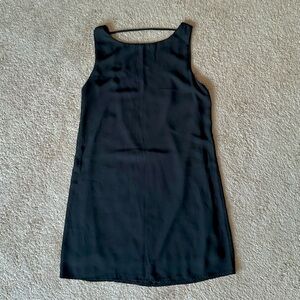 Newbury Kustom Dress